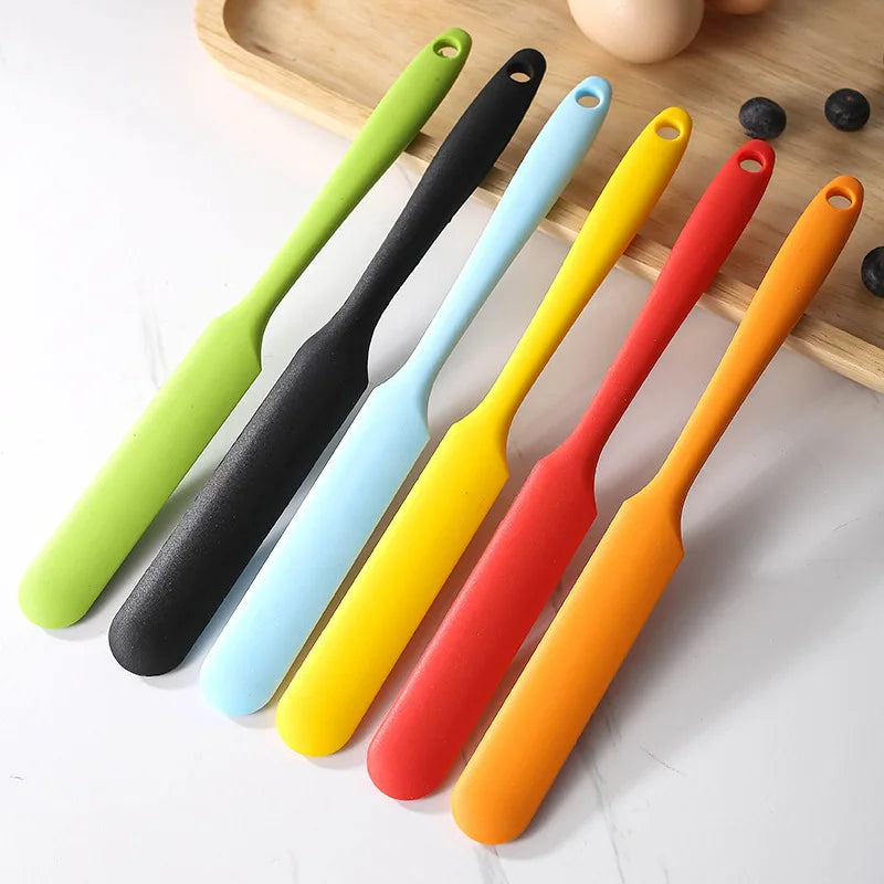Nonstick Silicone Food Scraper Spatula for Baking and Pastry Preparation