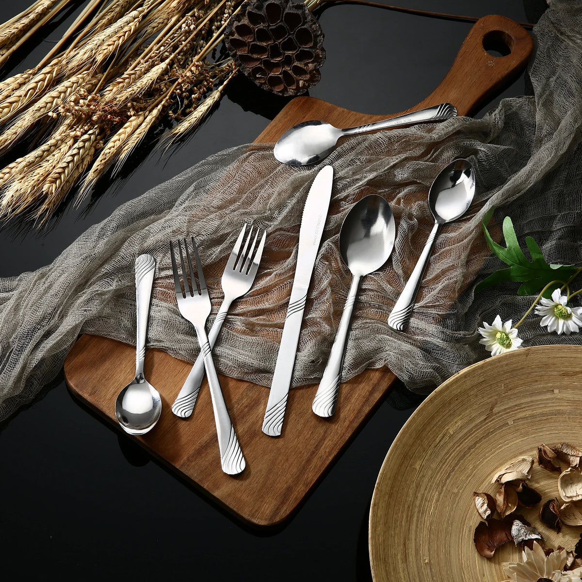 HANSMART Stainless Steel Flatware Cutlery Set for Dining and Tableware